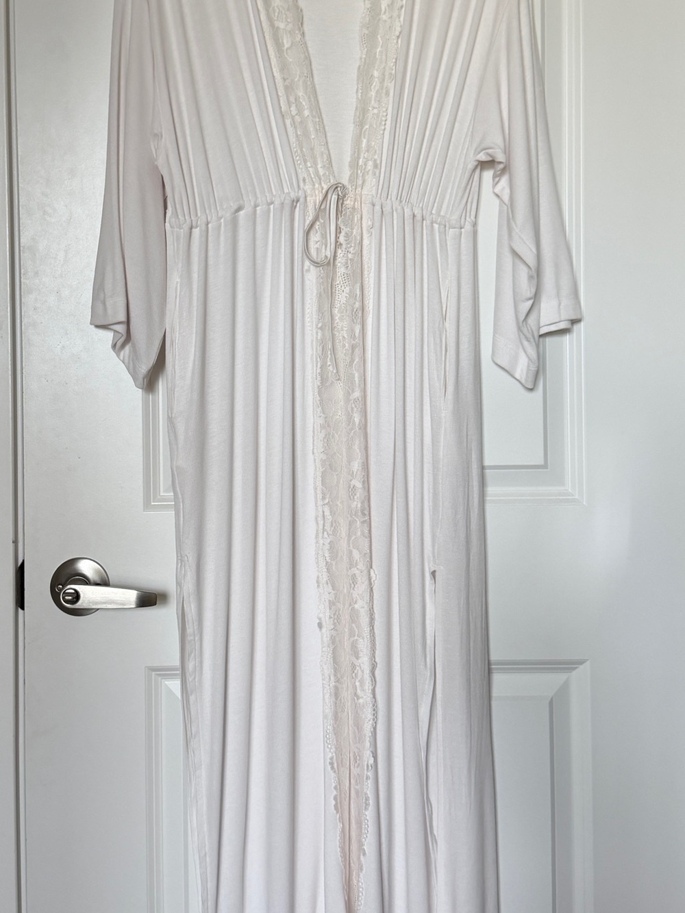 VS SoSoft™ Modal Ribbed Lace-Trim Long Robe - Picture 5 of 8